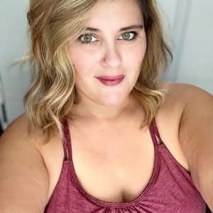 Meet your Posher, Kaitlynn